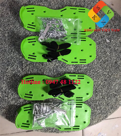 Guốc đinh thi công sơn epoxy tự phẳng